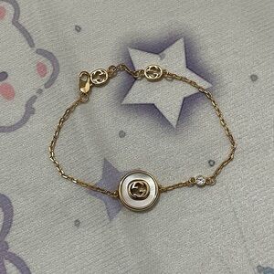 Gucci Gold Mother-Of-Pearl Double G Bracelet